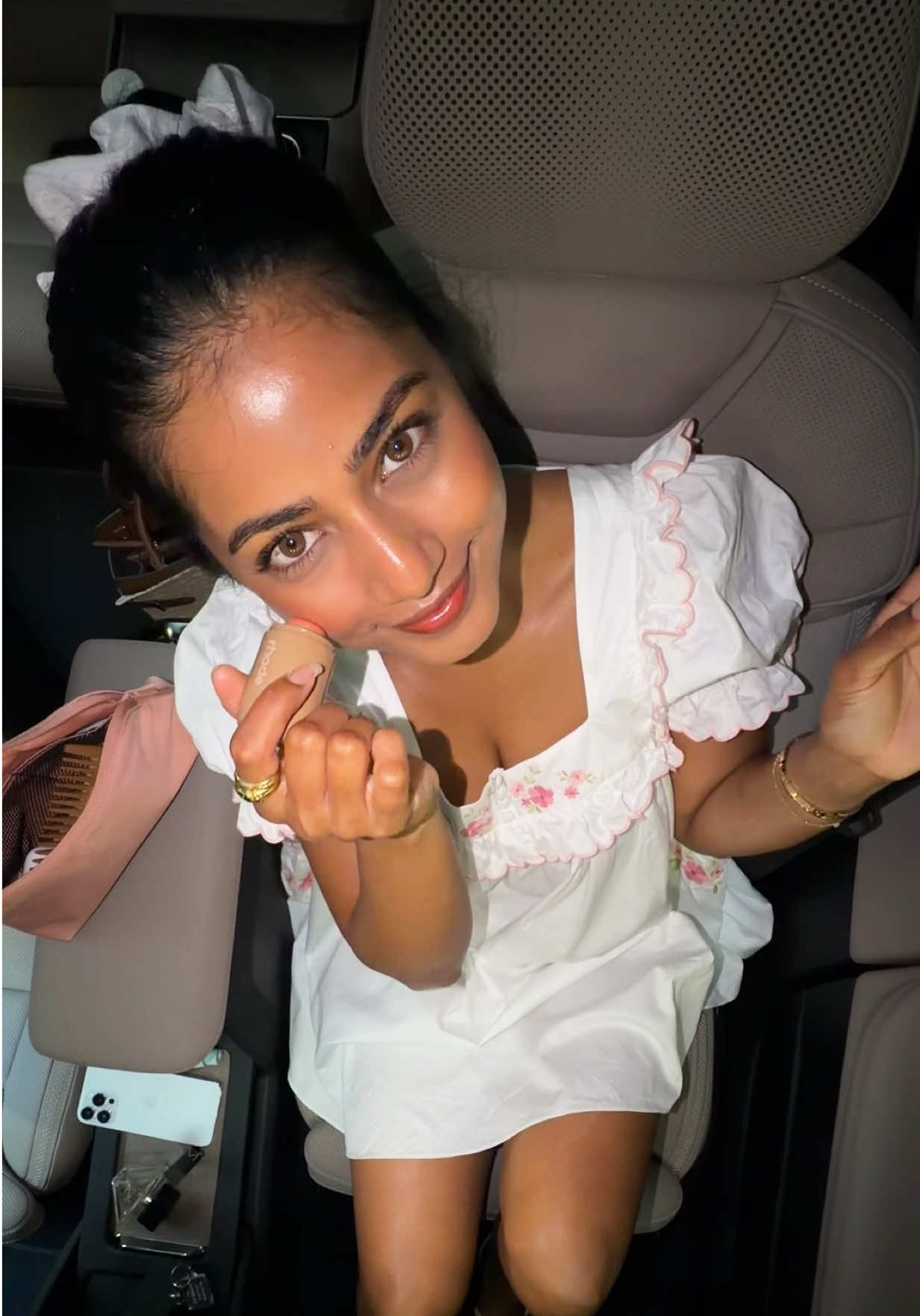 @Deyakannesha