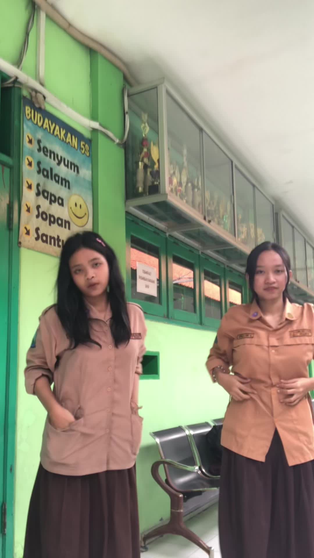 @prilled_f