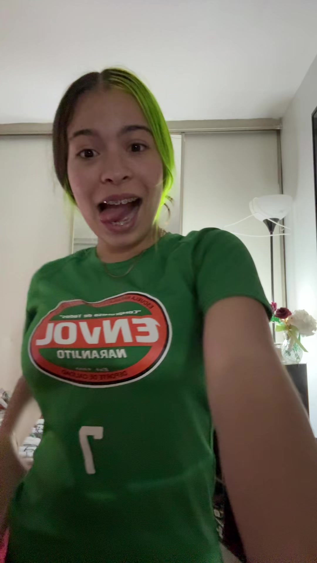 @𝐲𝐞𝐲𝐢𝐢<𝟑
