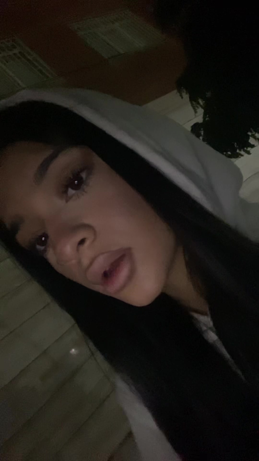 @melika