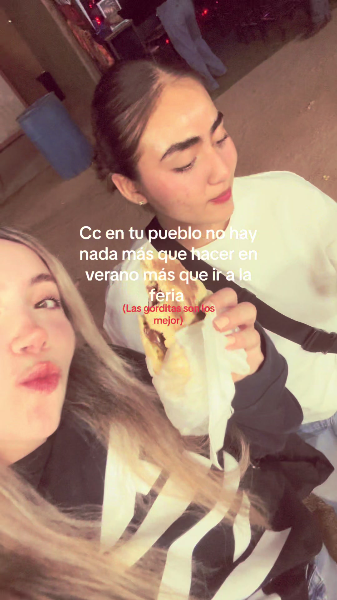 @Mónica
