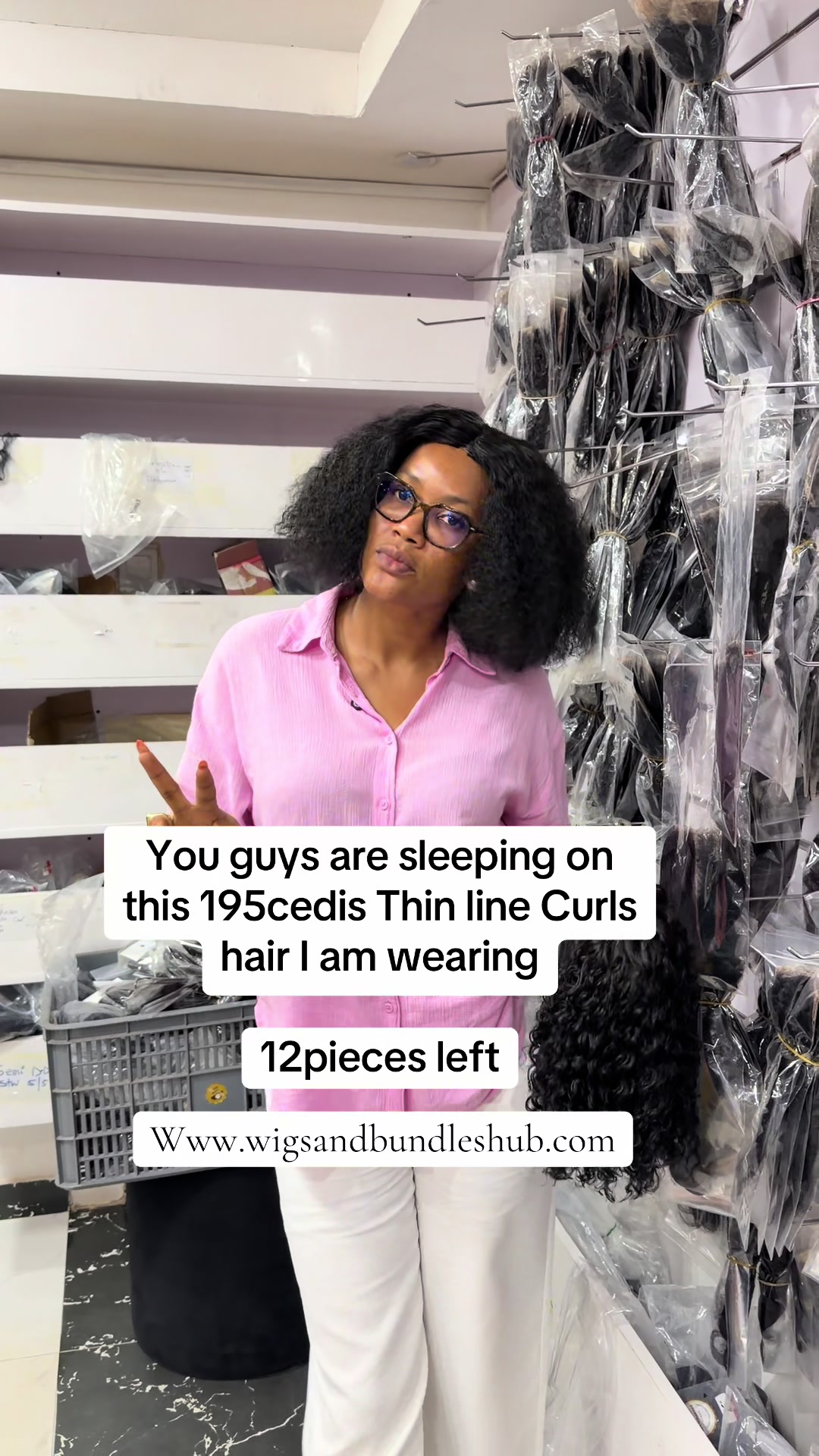 @Wigs And BundlesHub