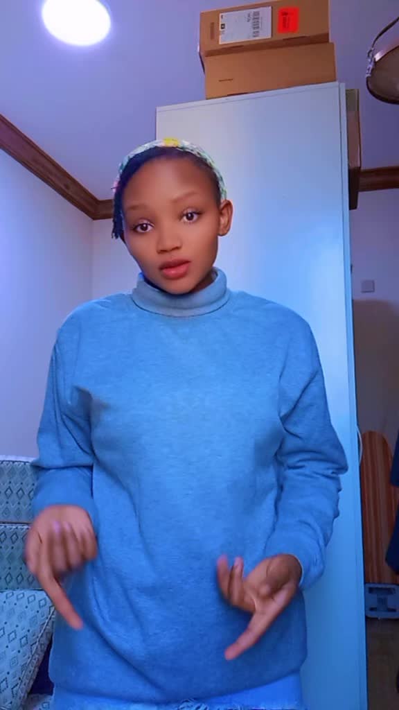 @Quin Tasha🇰🇪