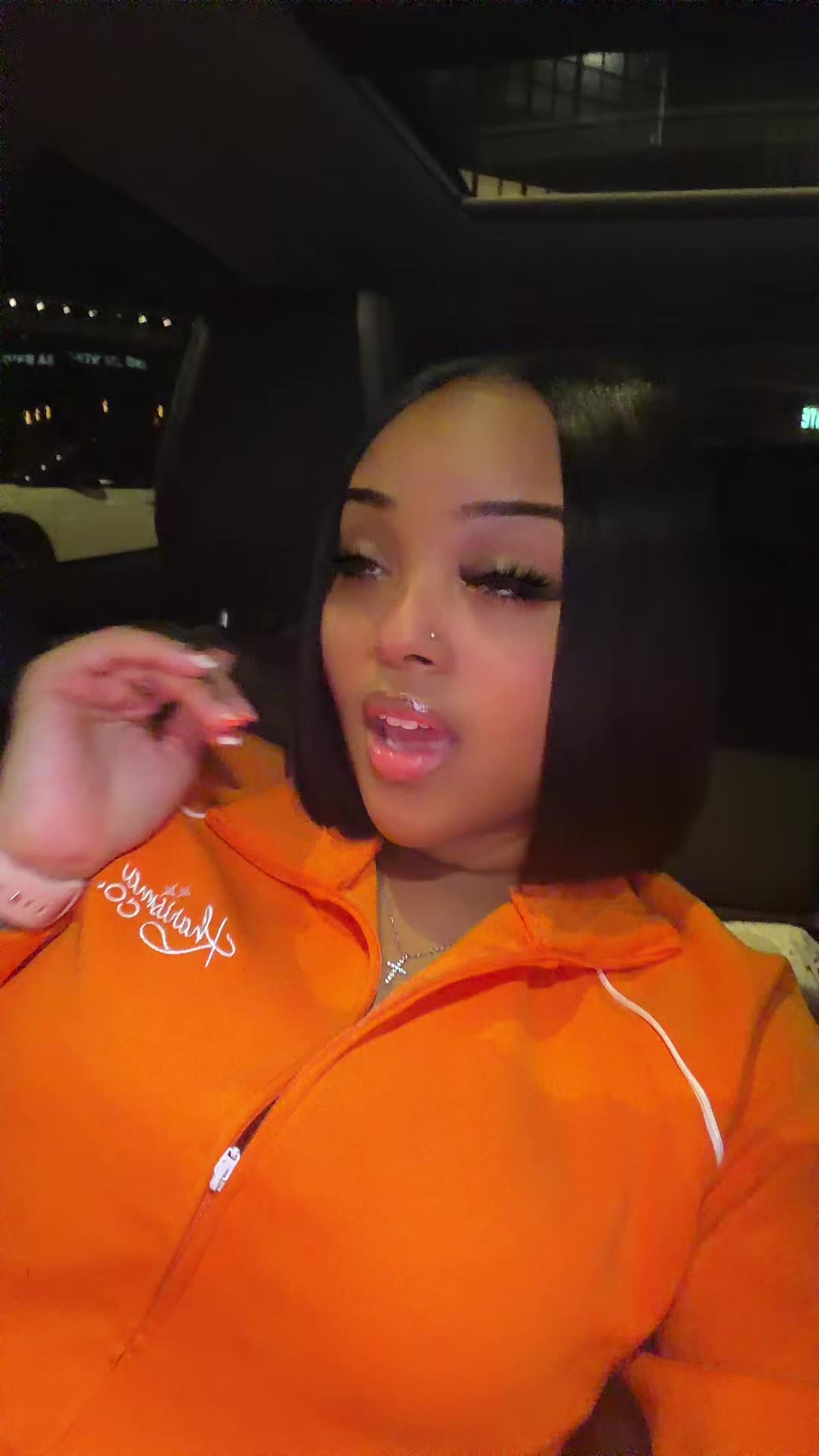 @Ariana Wright | Hairstylist