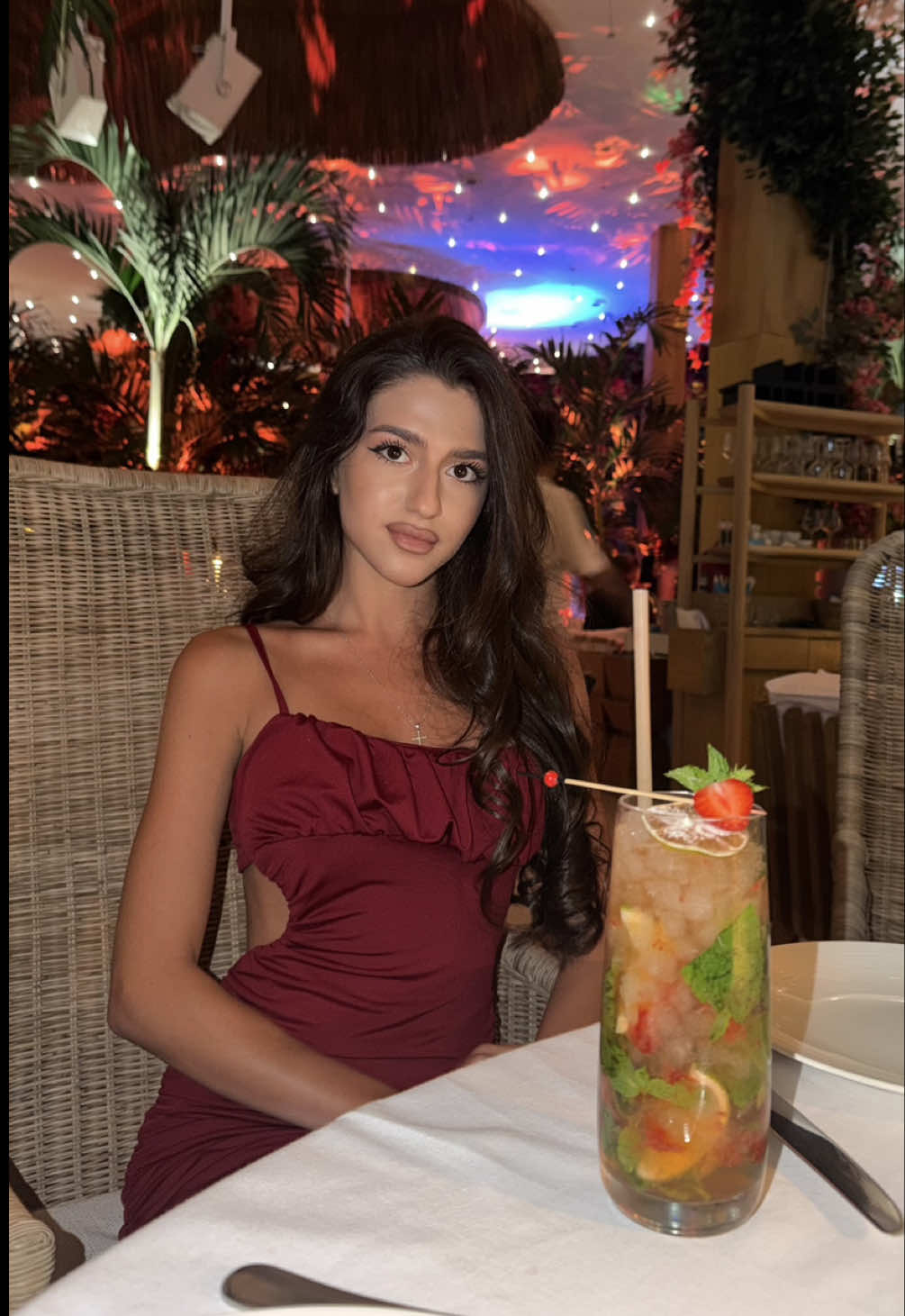 @𝐷.