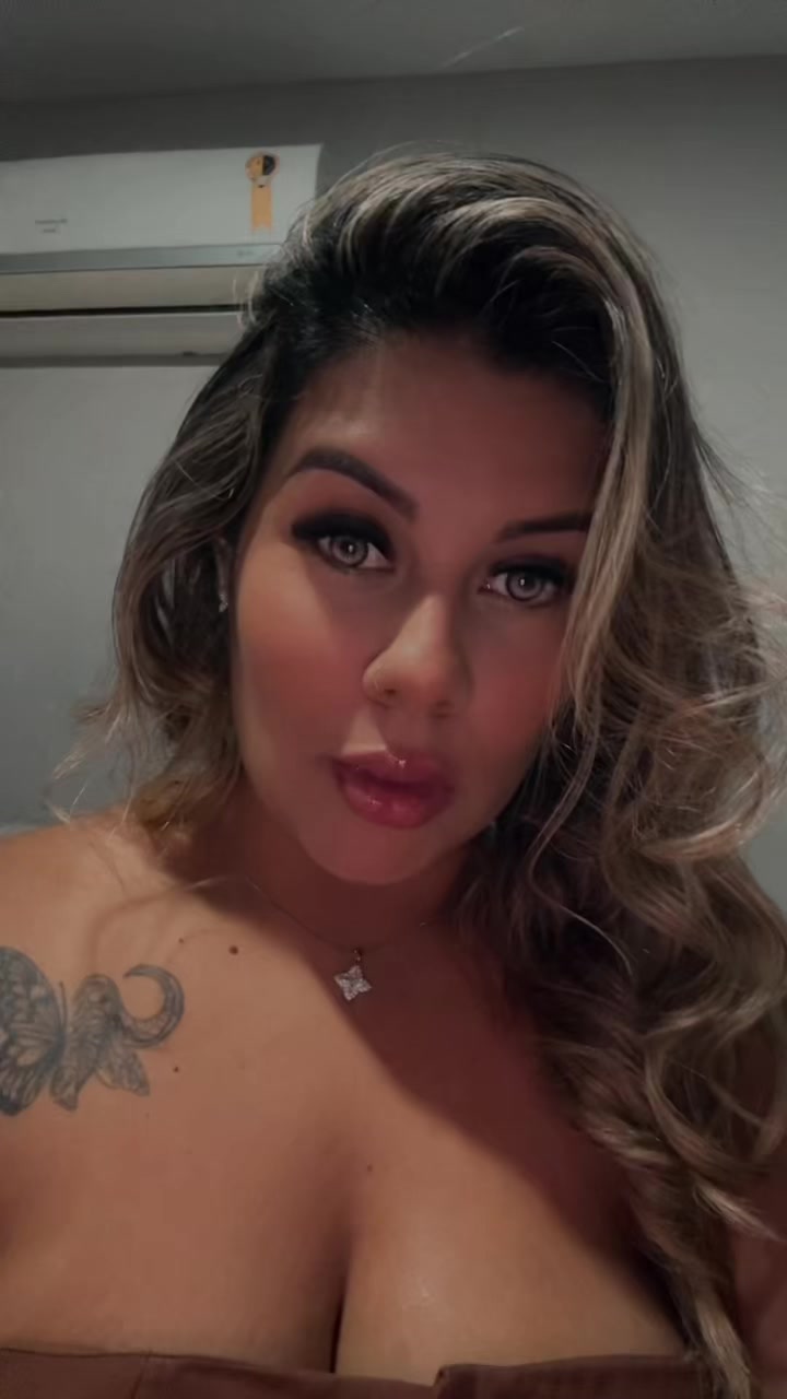 @Brenda Nayara