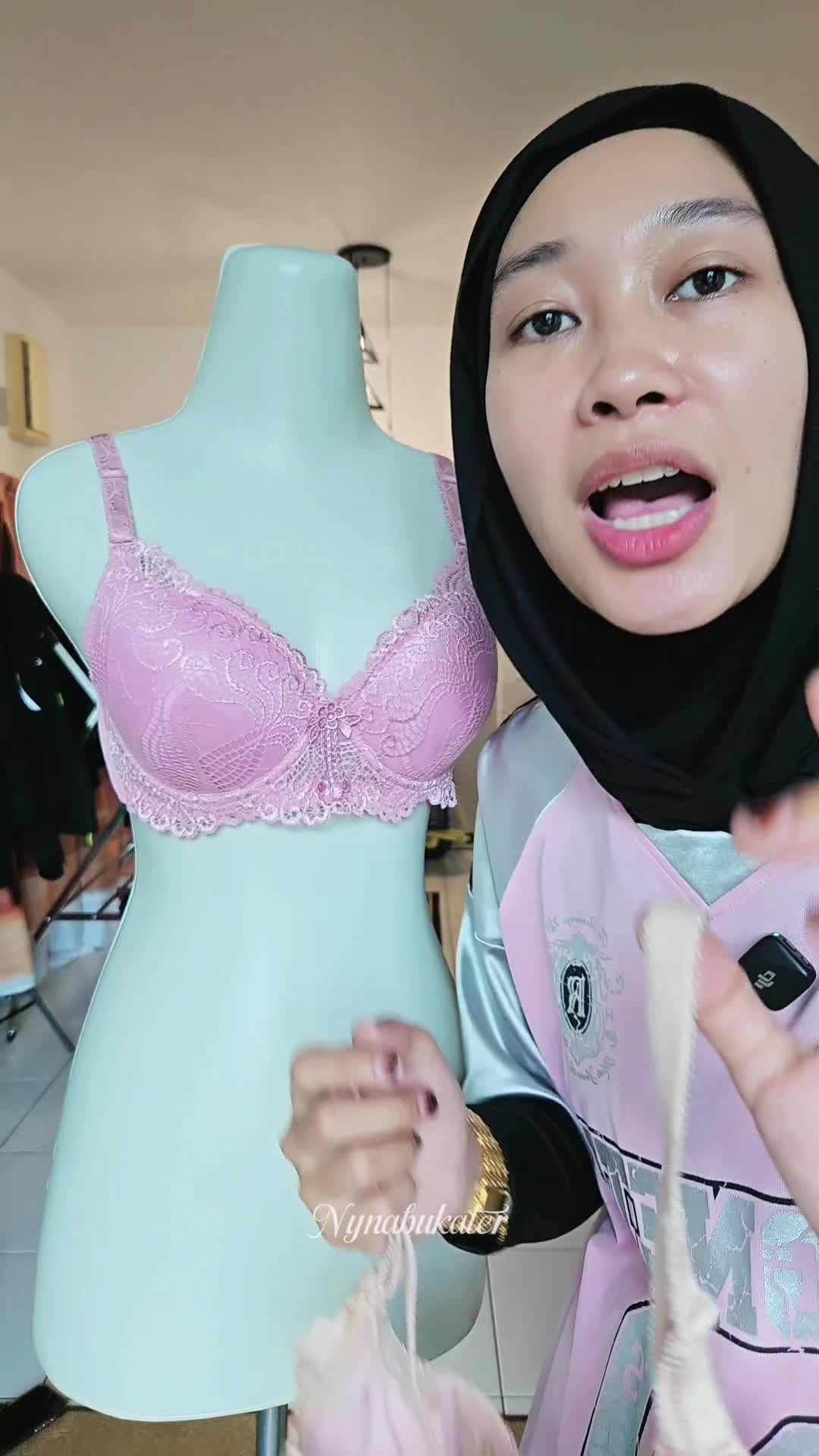 @Nynabukater