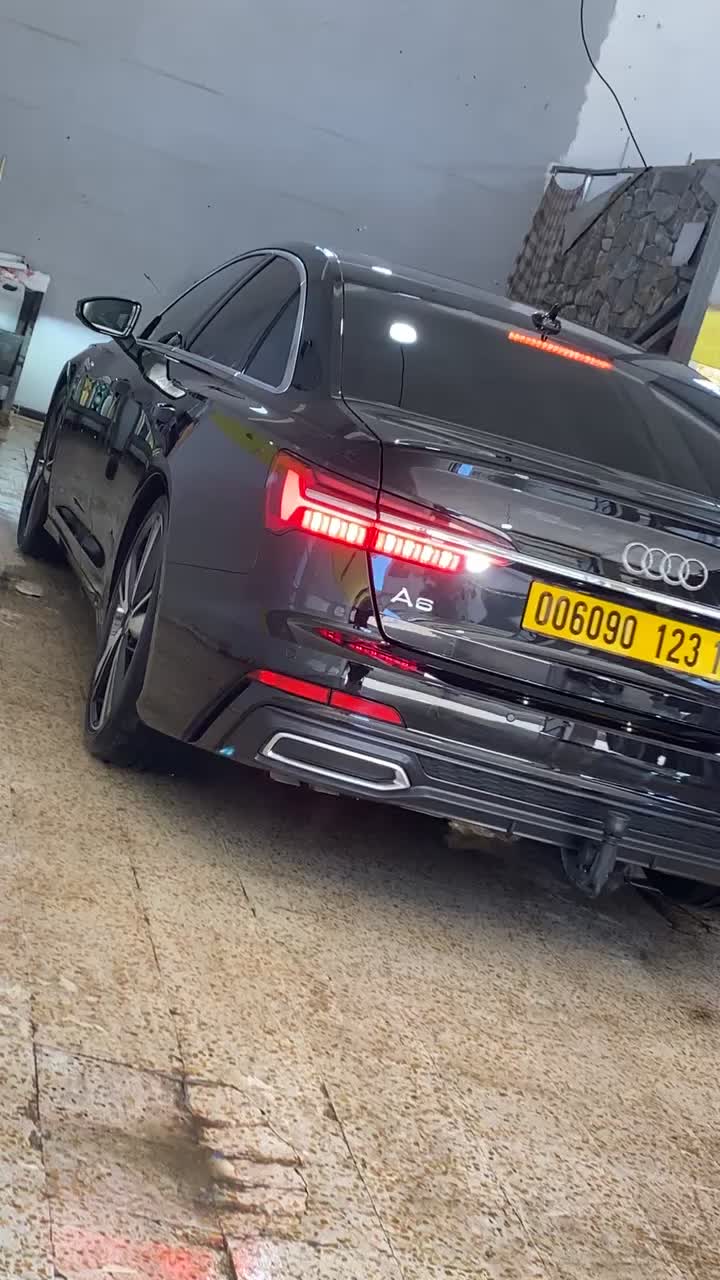 @&Iuml;M&aacute;d auto