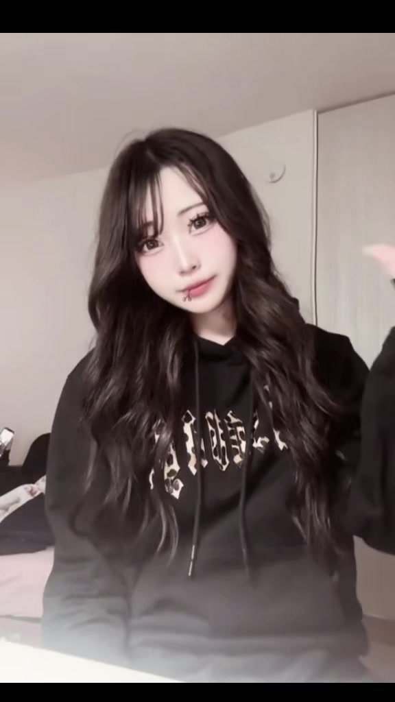 @るんるん