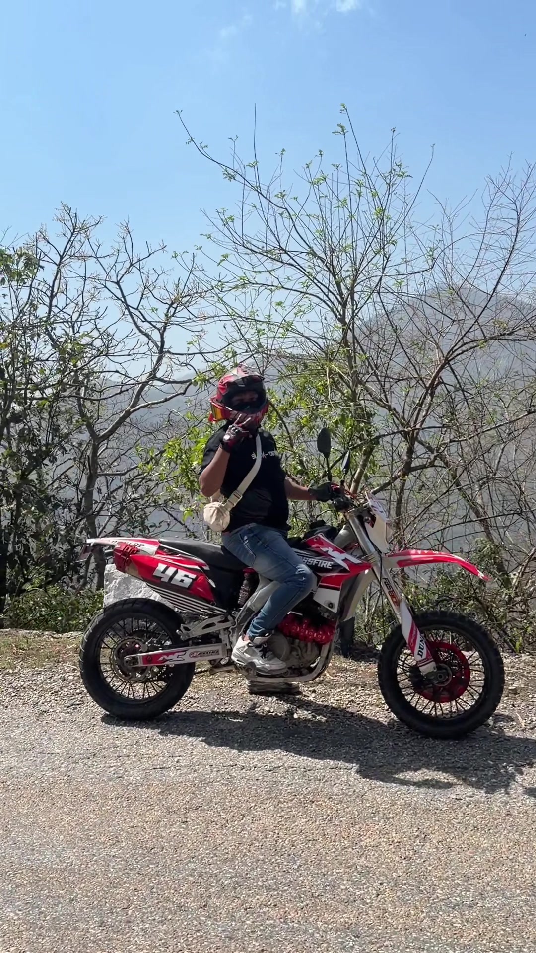 @nishoolxettri