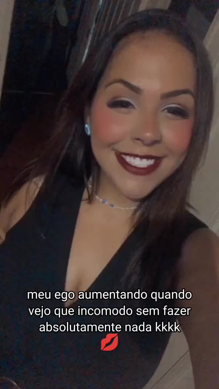 @Vitória Martins