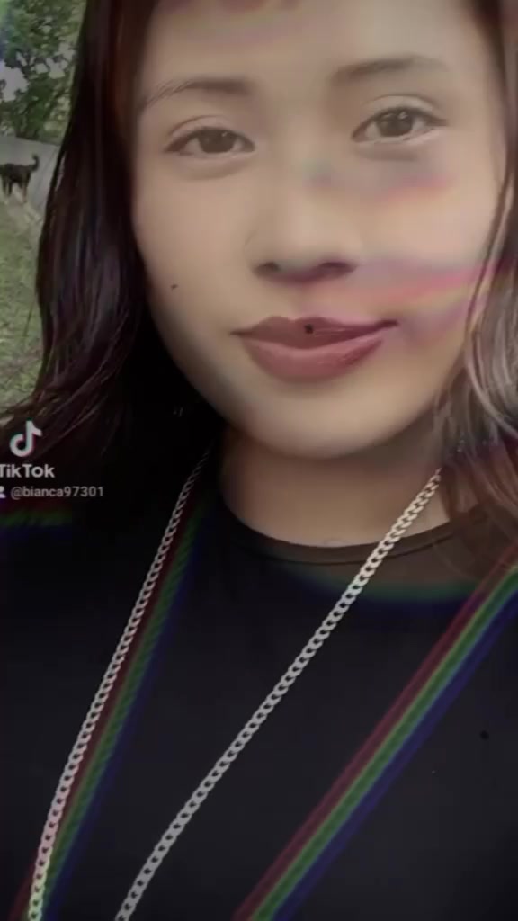 @🦜🐕Bianca Gonzalez