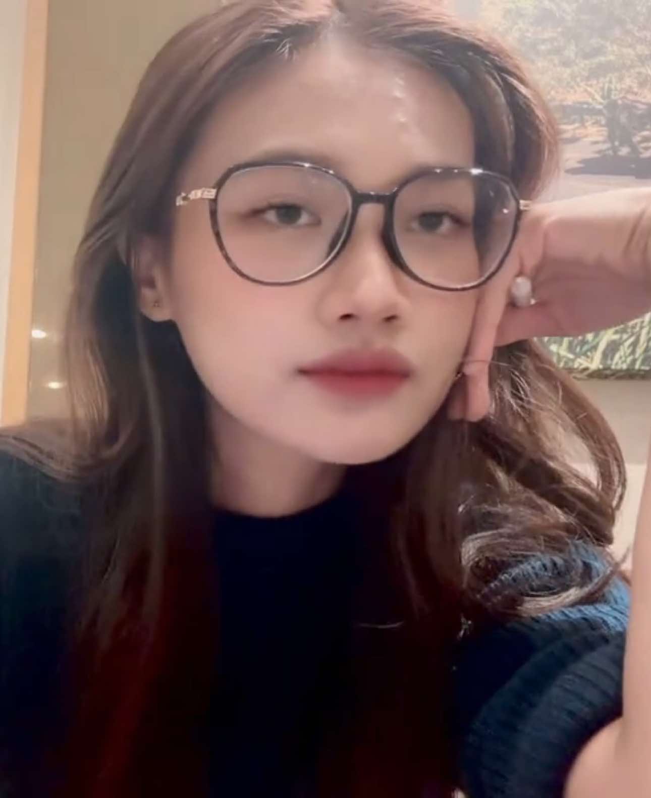 @illyaaaa