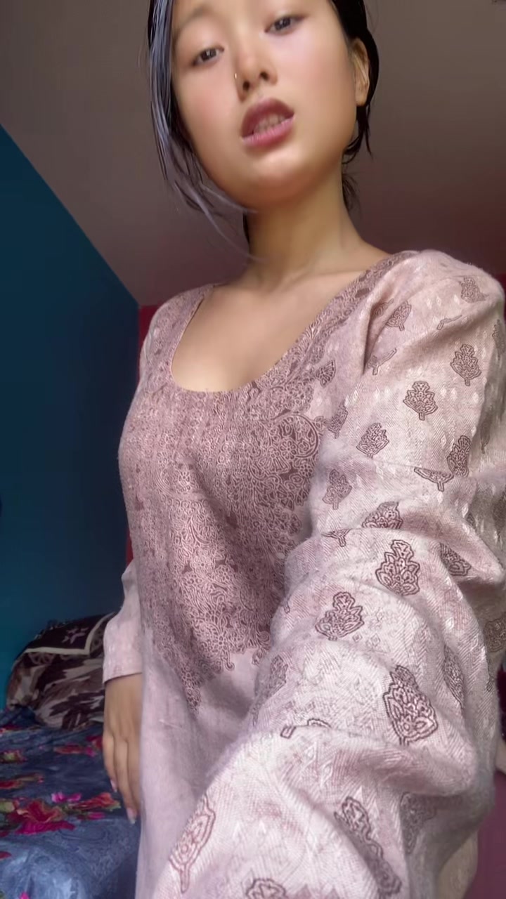 @Niरा