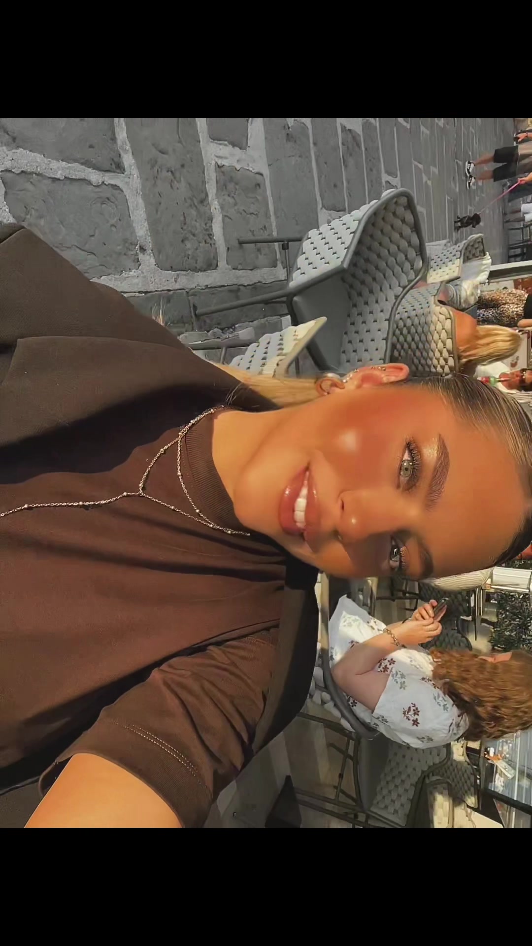 @🦋