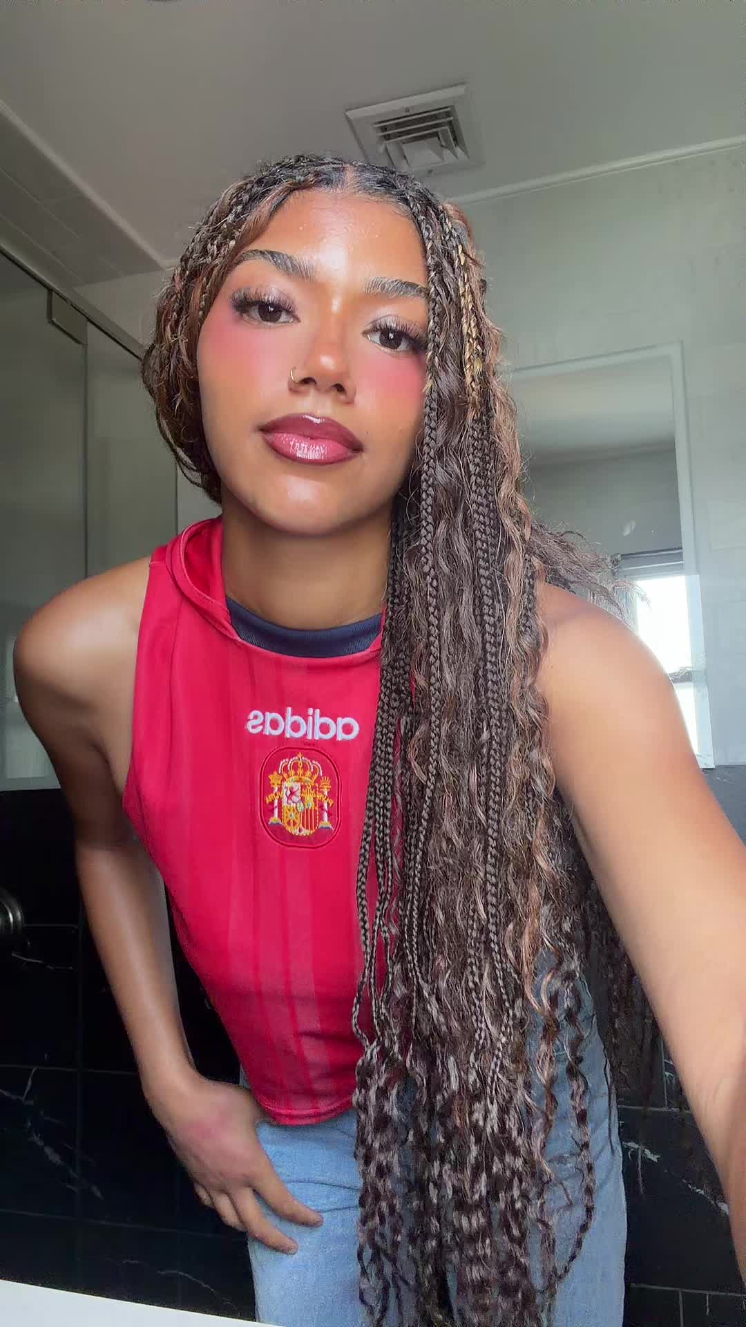 @julie👩🏽🦱🫐⭐️🌈🫧