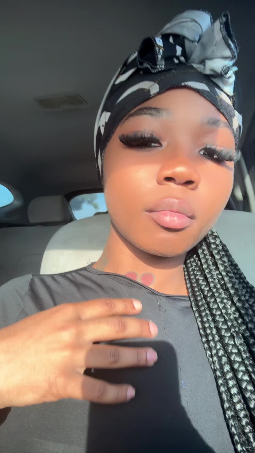 @allbOut.ari