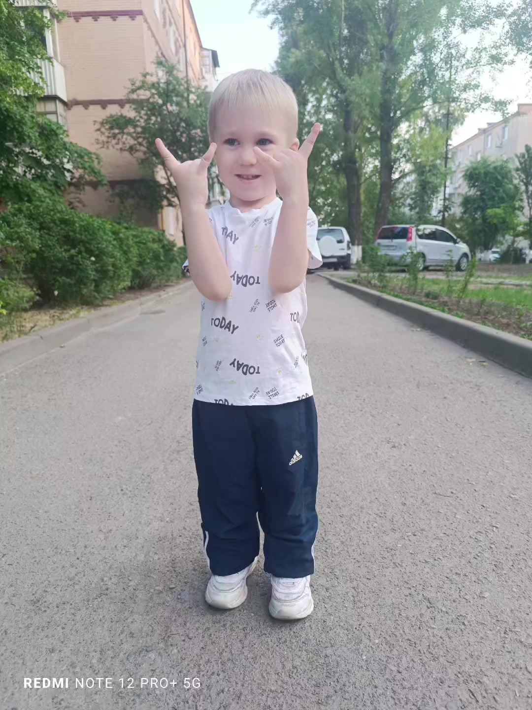 @Мария