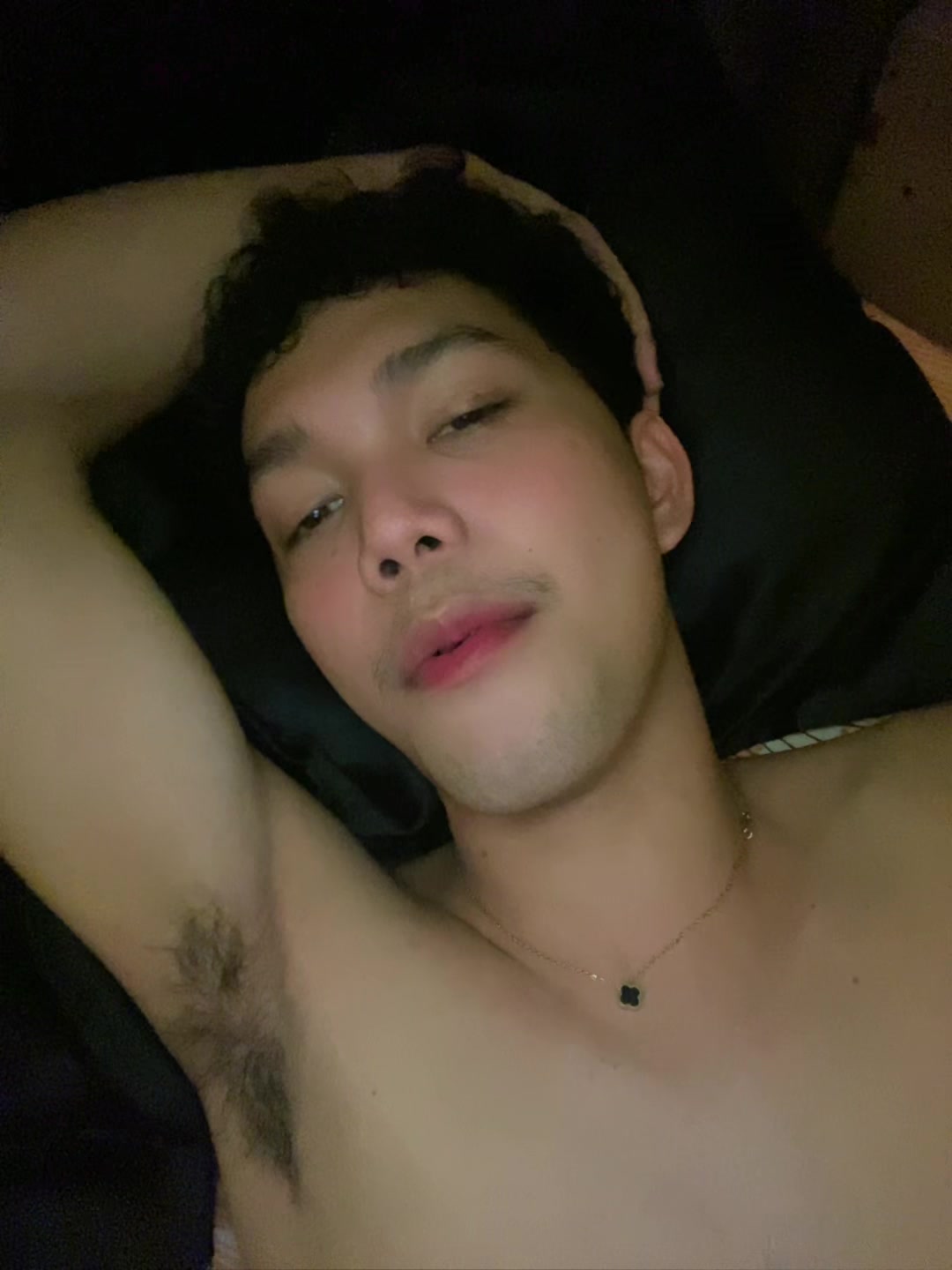 @Geloliciouzz