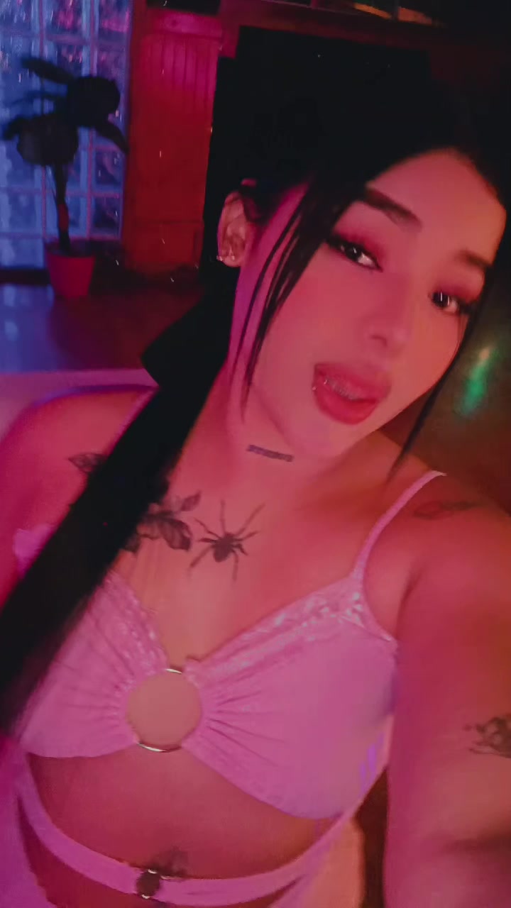 @🍓kathy🫠