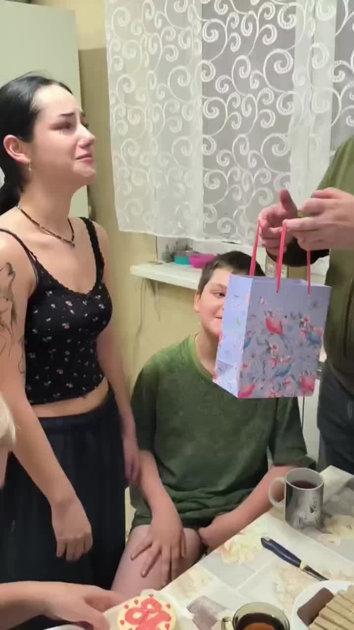 @🫶🏼