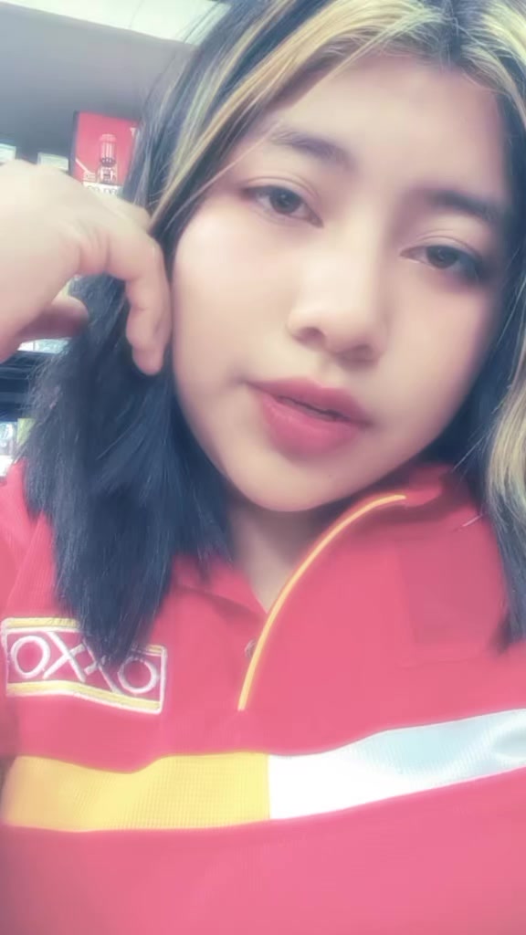 @Sofia💥