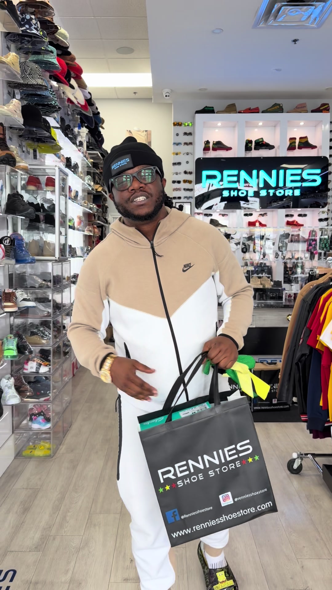 @Rennies Shoe Store
