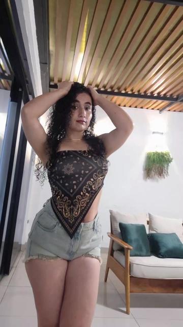 @Pequitas🫦