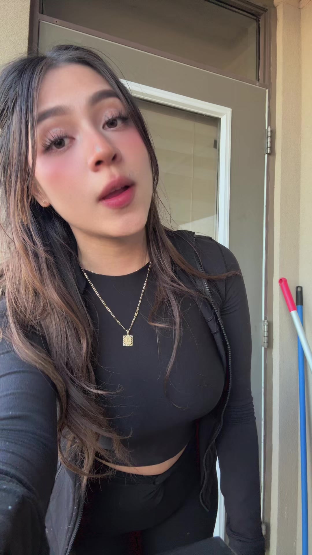 @vibewithleexi