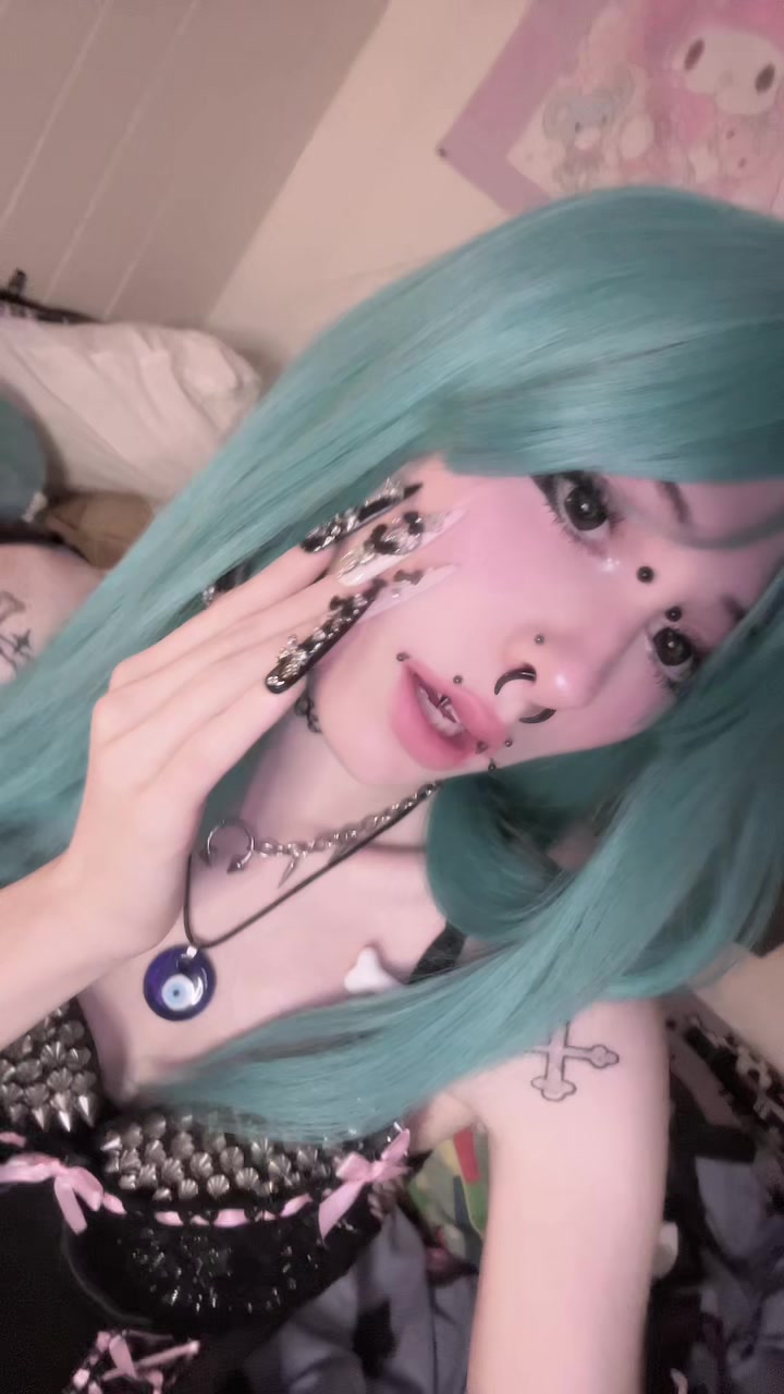 @deadgothlia