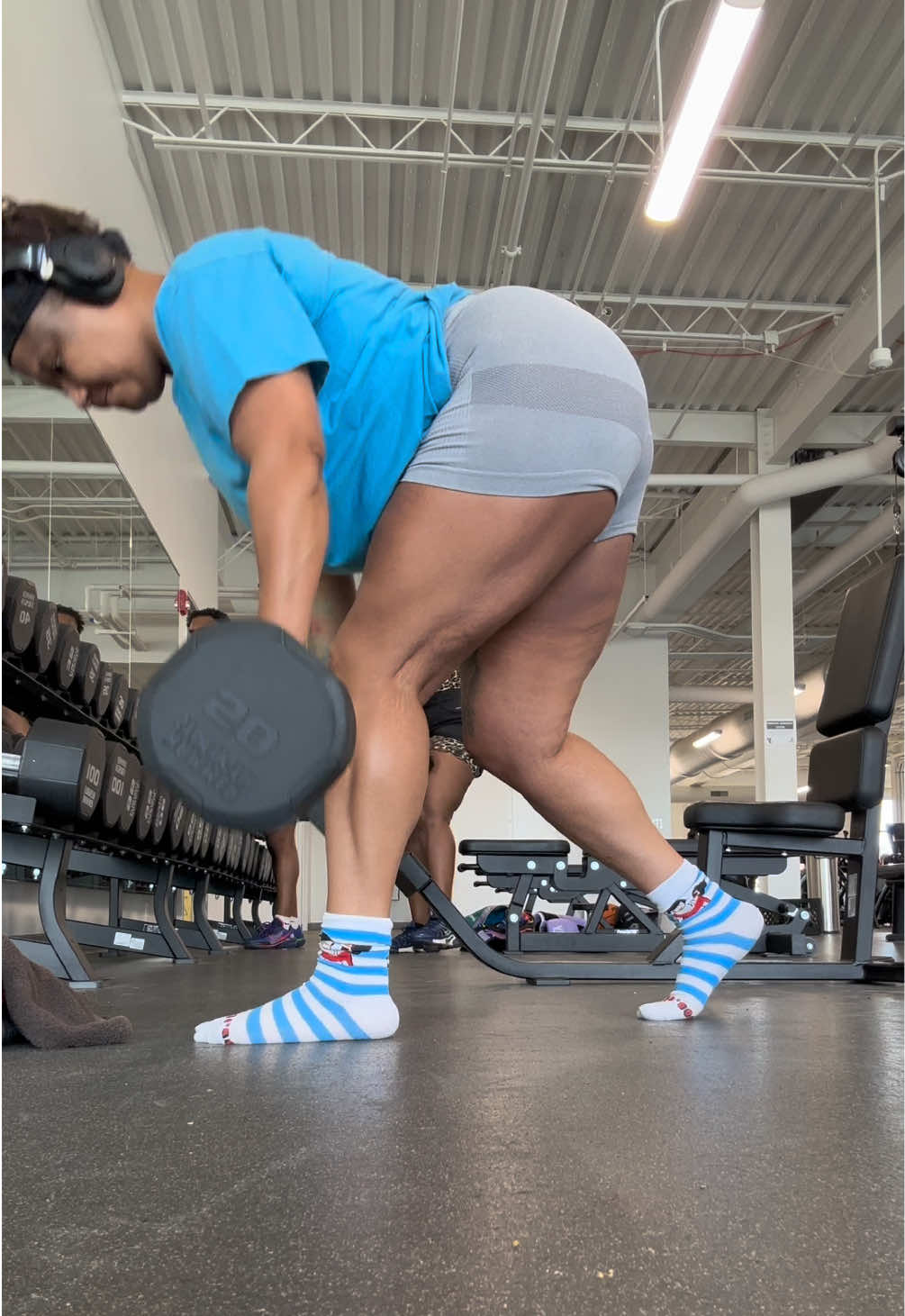 @GoldieApplebum805