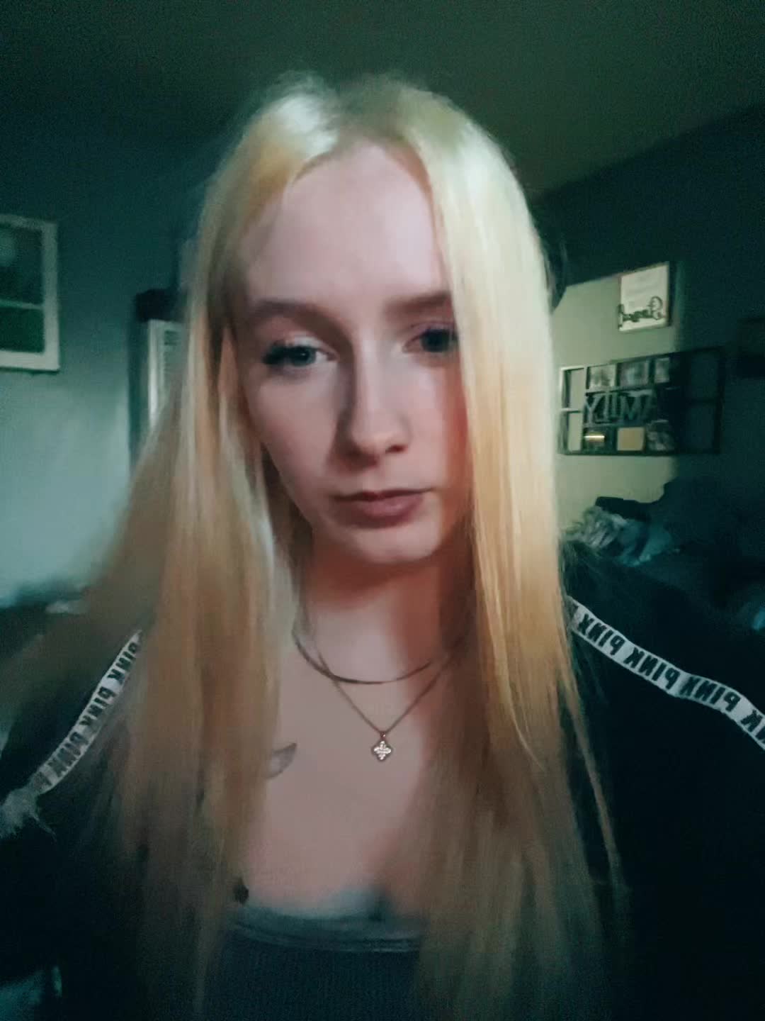 @𝘦𝘷𝘪𝘦 𝘧𝘢𝘺𝘦 ⭐️