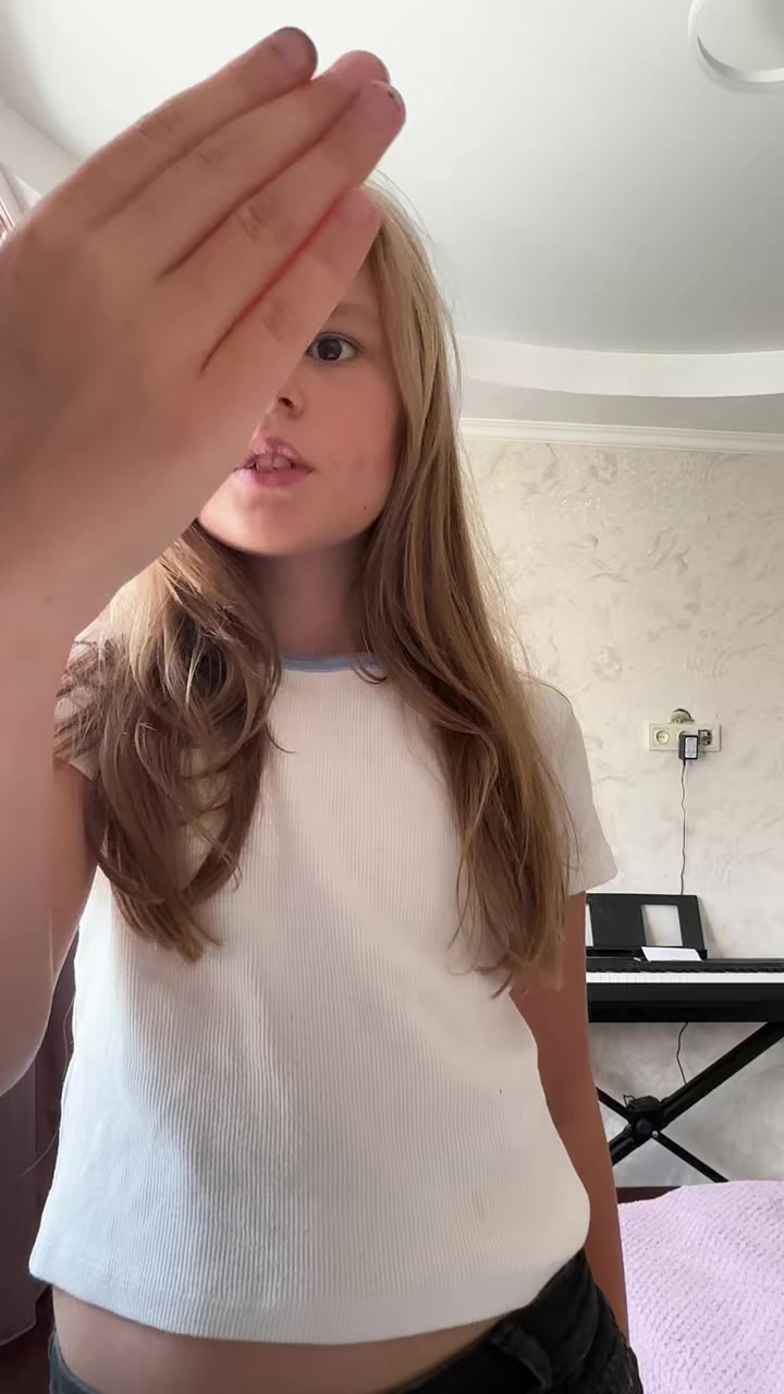 @Miss Sofia