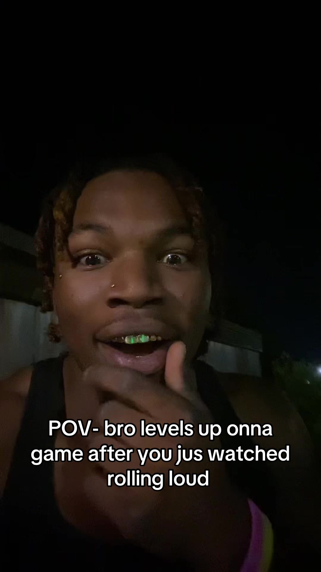 @👾