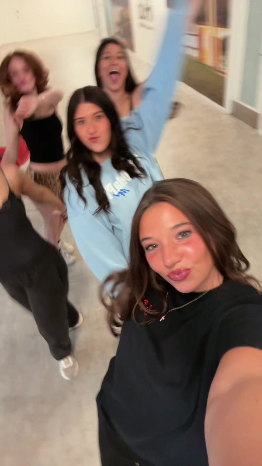 @mcprivtok