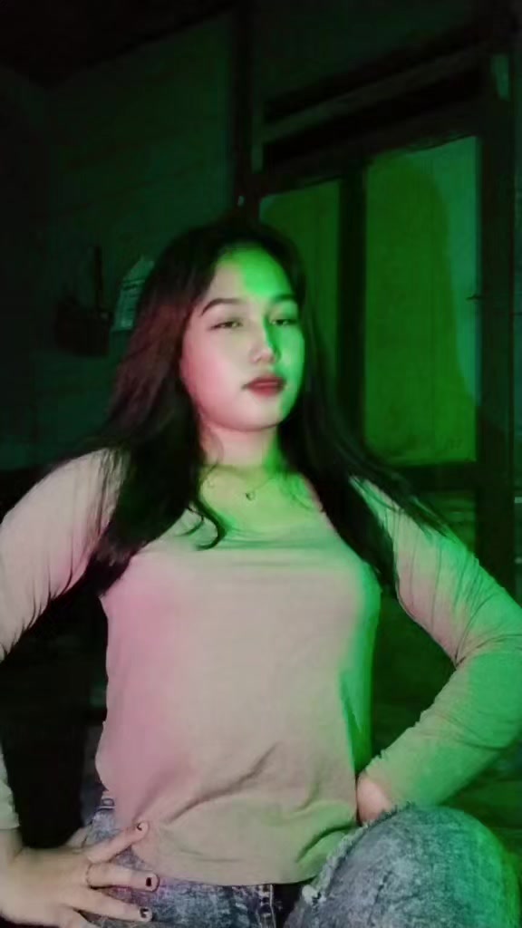 @Alyaaa