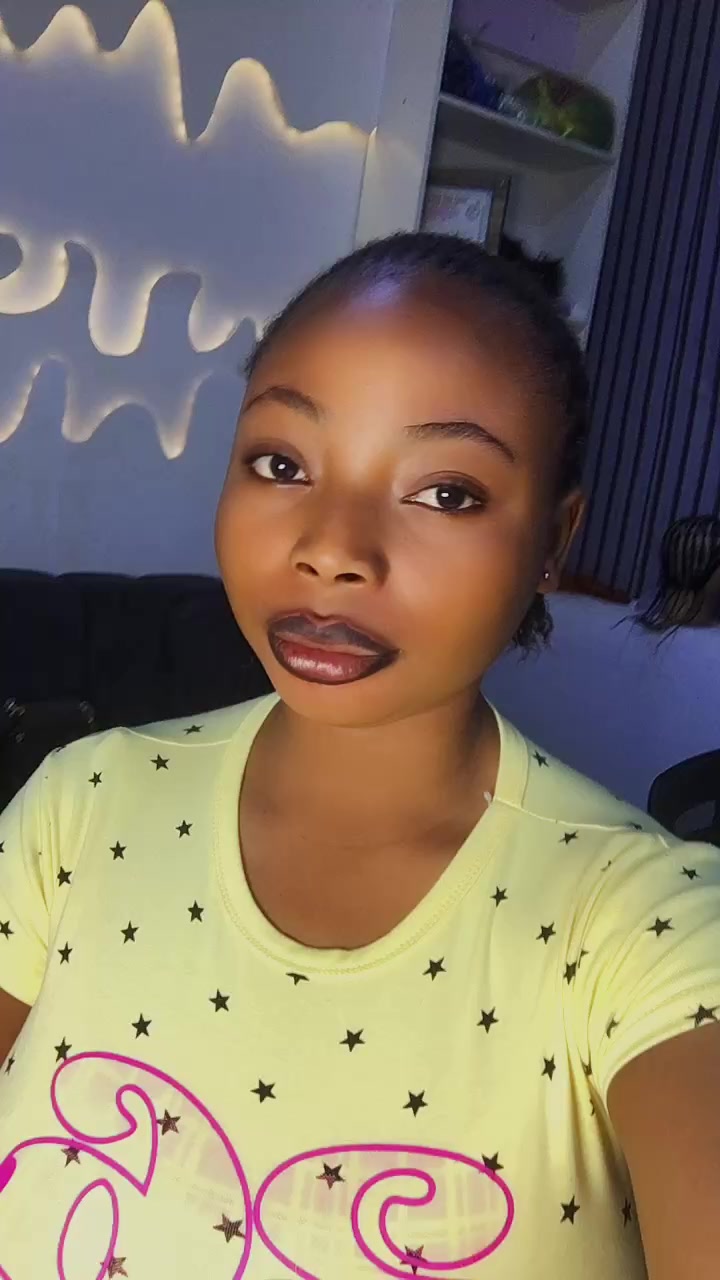 @😌😒