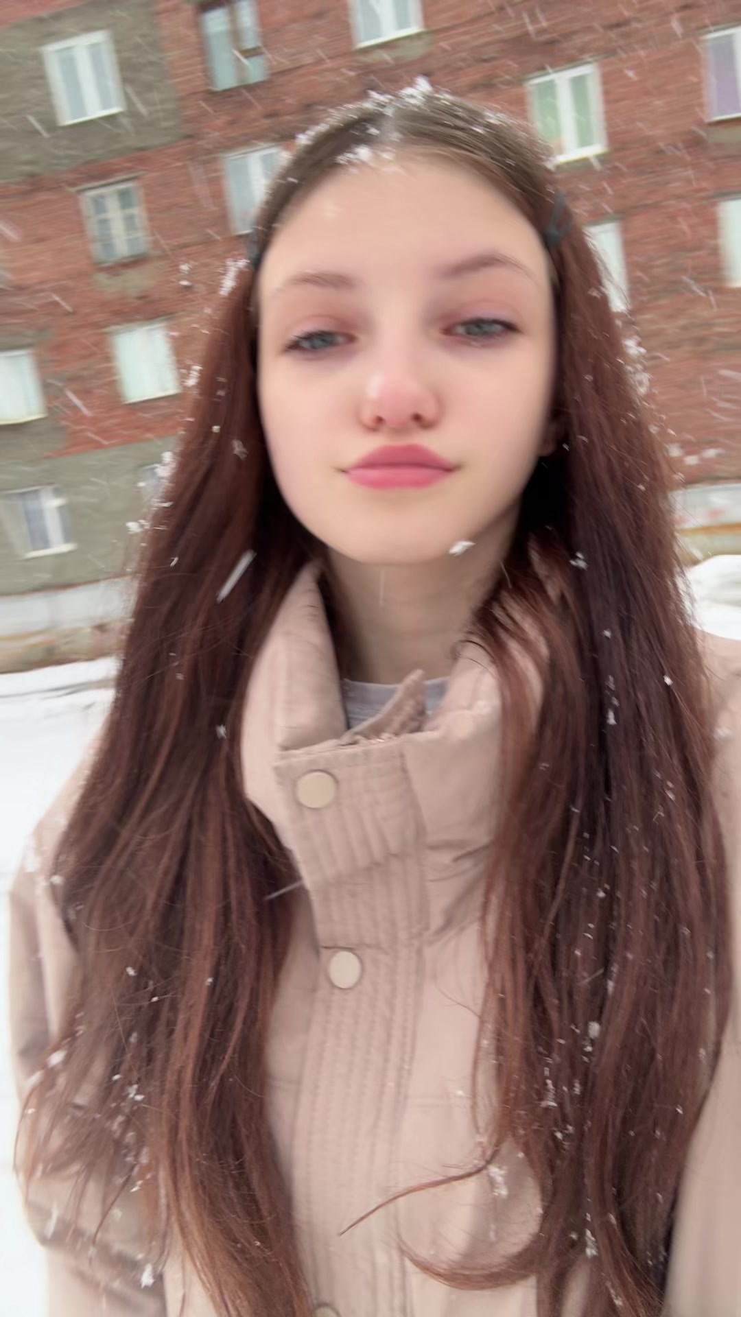 @vvv