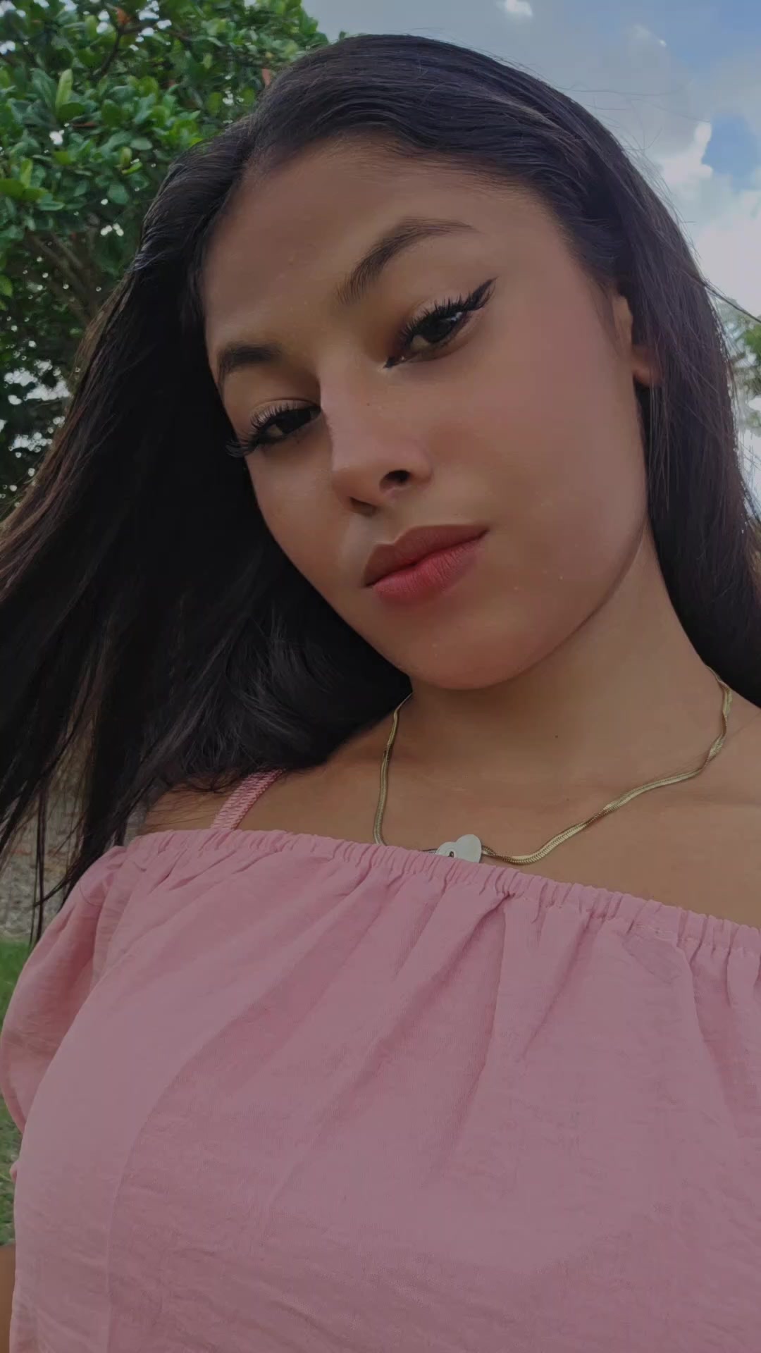 @abi🧸 👻🫠💫🍁🍏