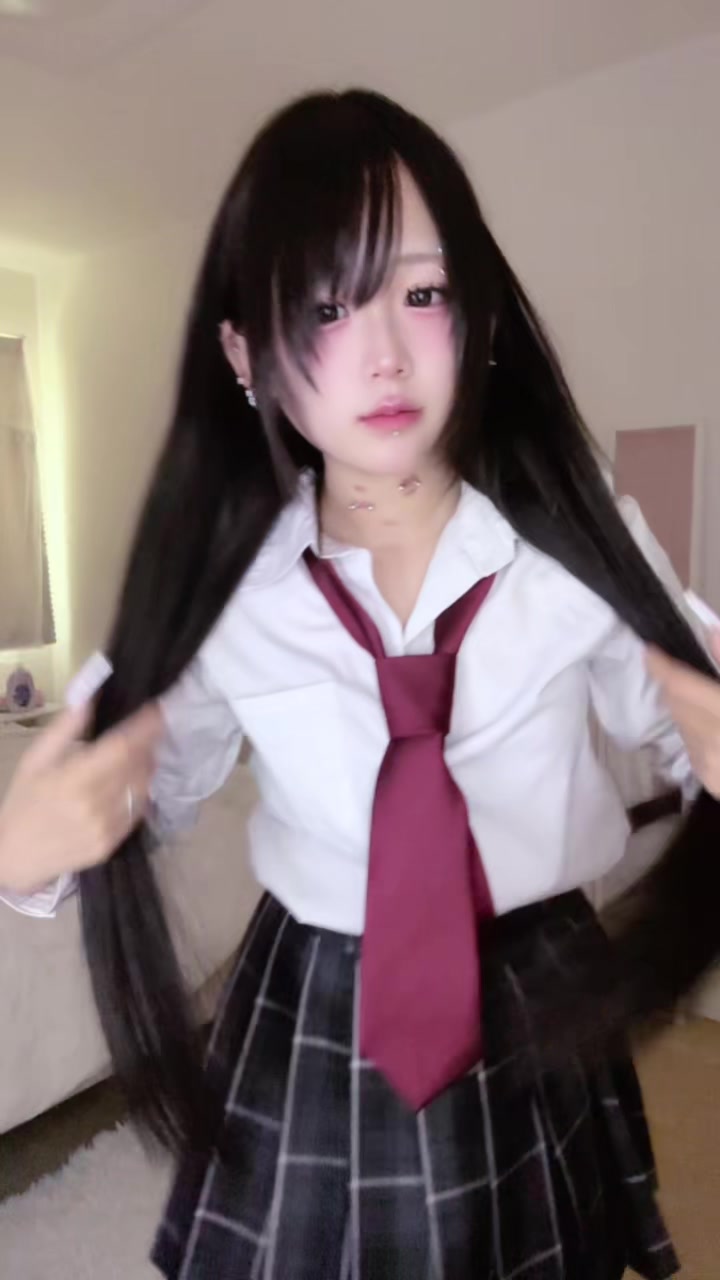@ななみ なな