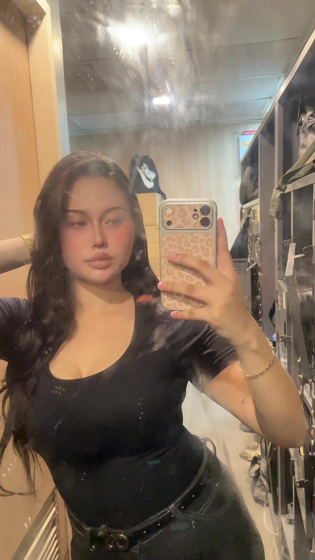 @Rrlvgrl