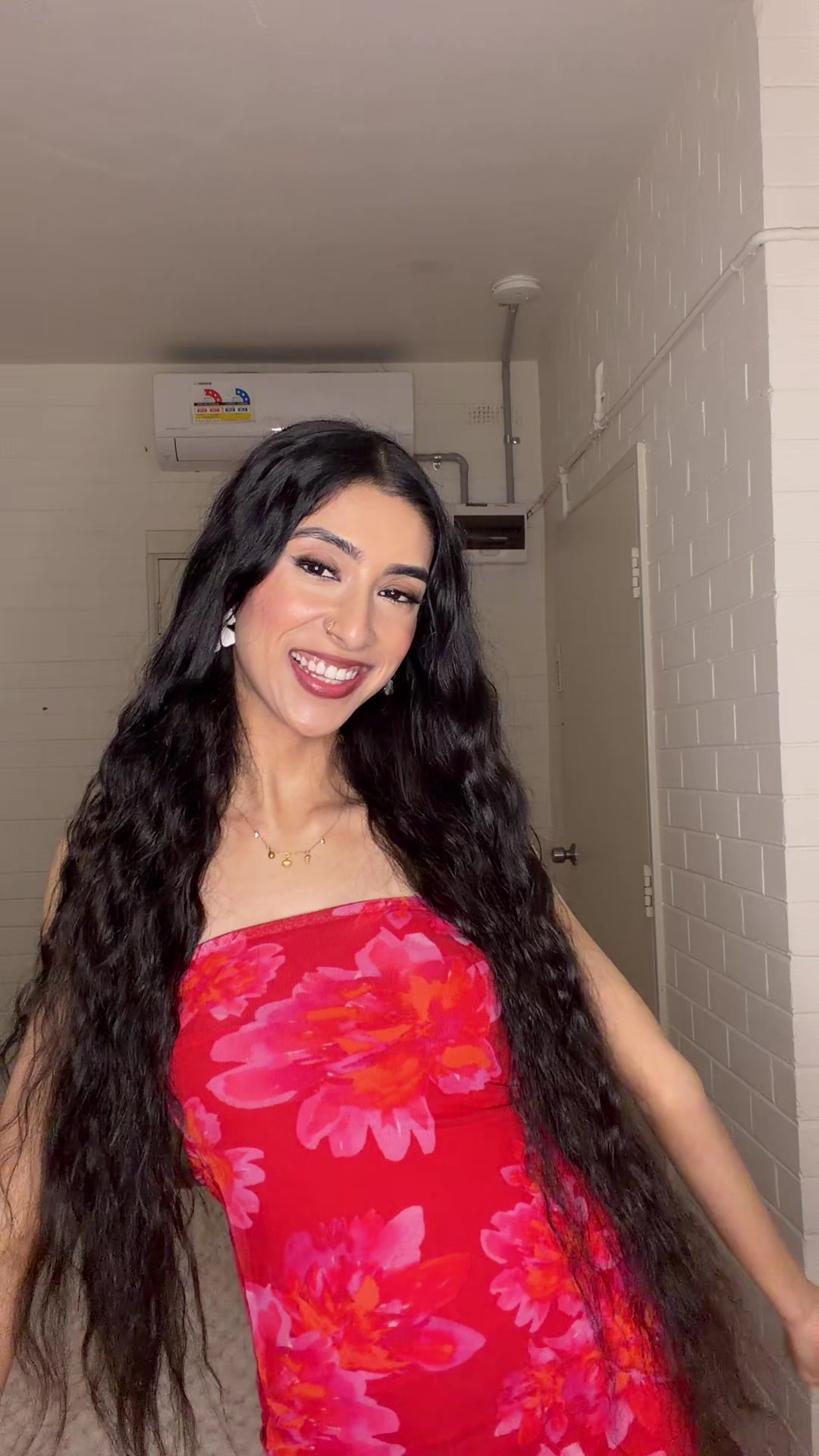 @Laxmi 👸🏻🇳🇵