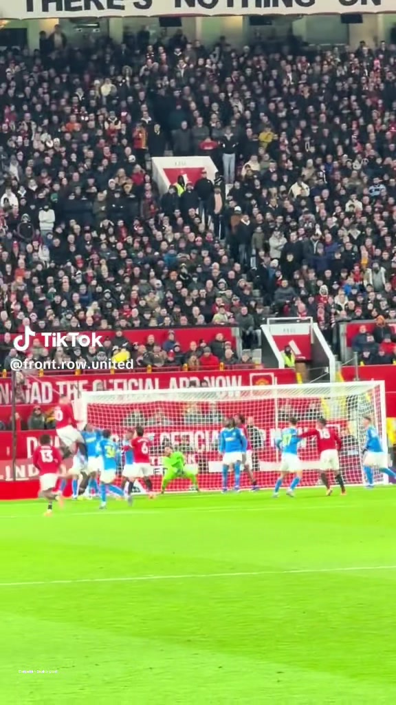 @footballfaithfuls