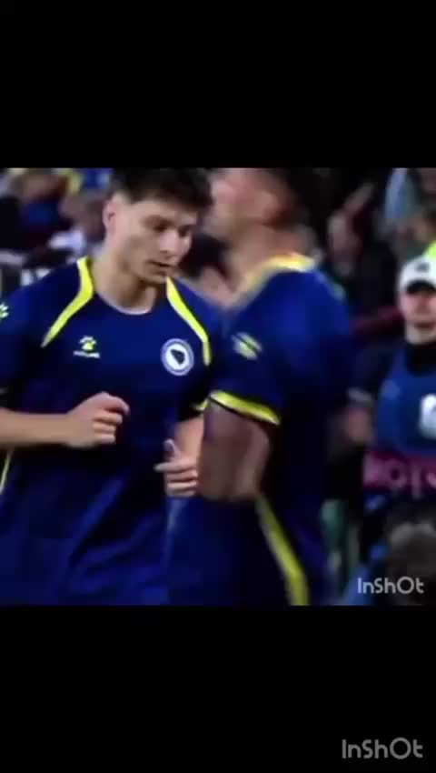 @Esmirko💙