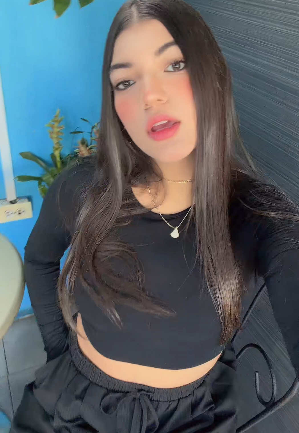 @Fiore 🖤🍒
