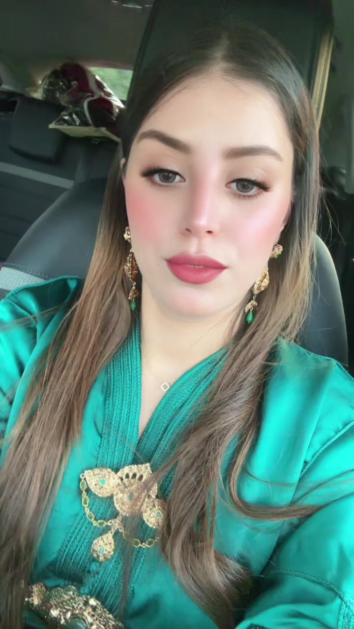 @Nesrine Ahmed Officiel