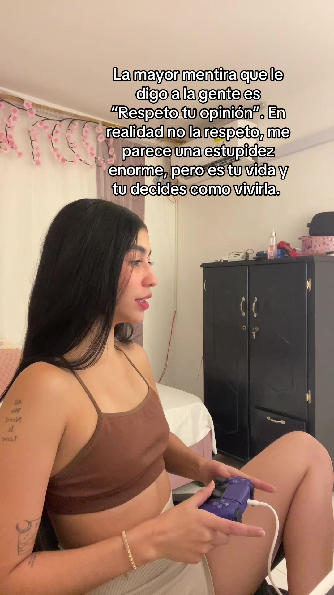 @Mel 🌙