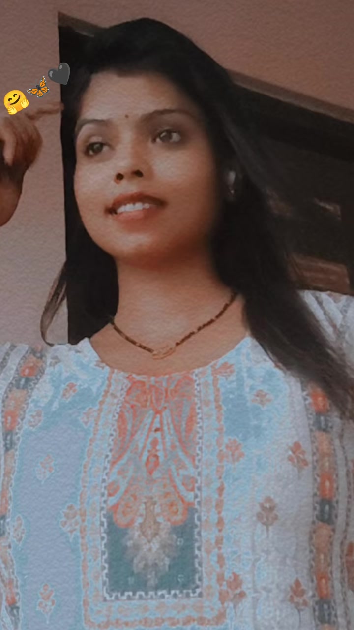 @Ritika Singh