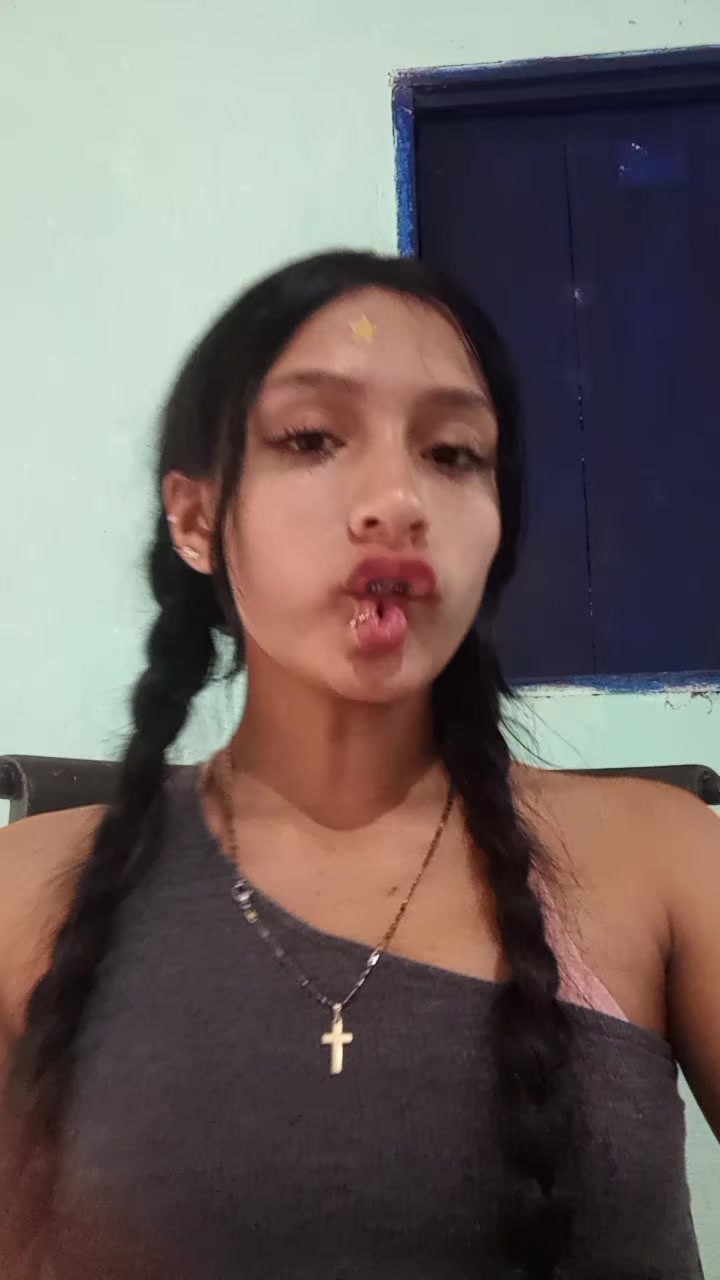 @Sara Quiroga..🦢💢