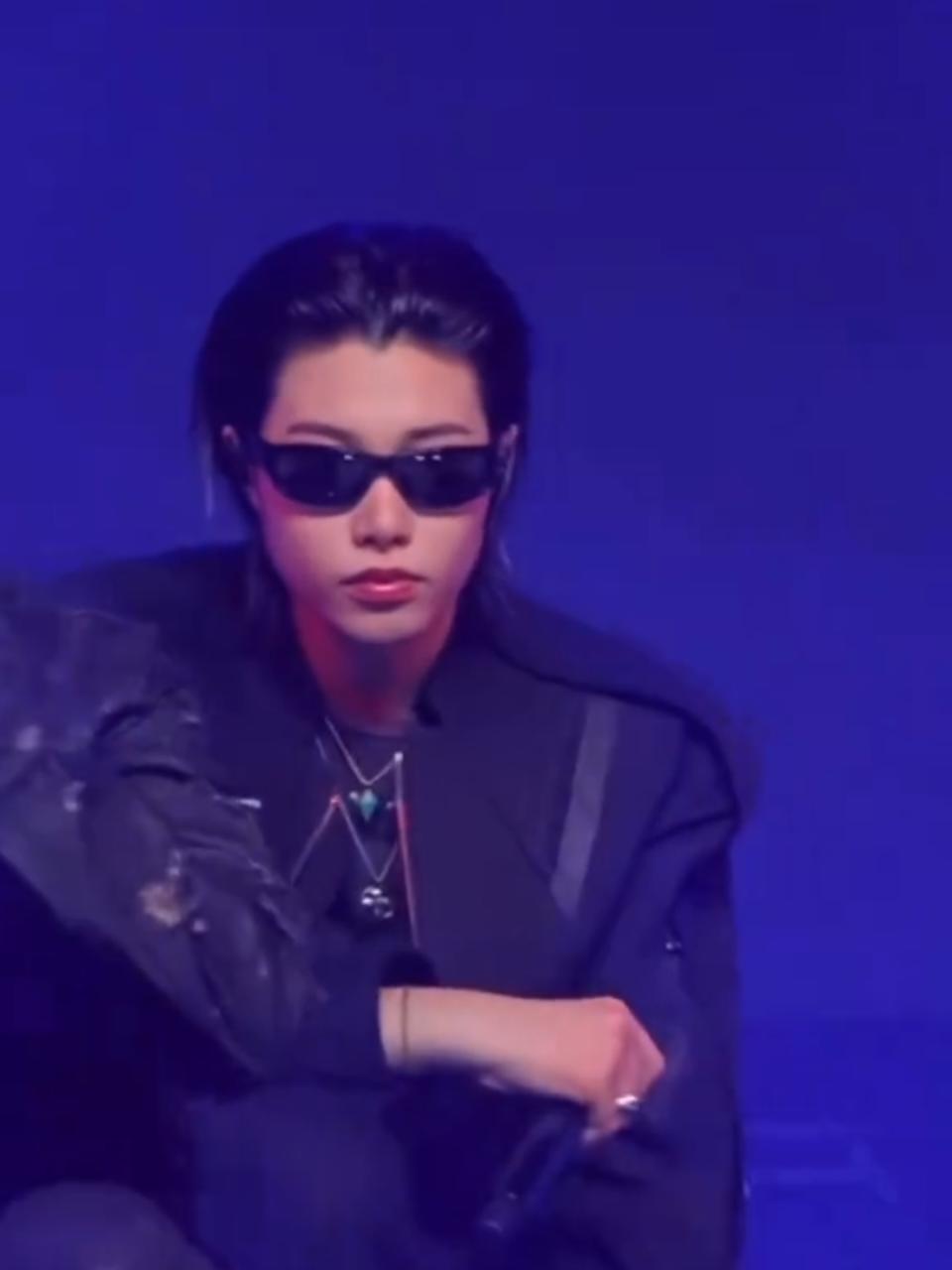 @𝐋𝐨𝐮𝐢𝐬